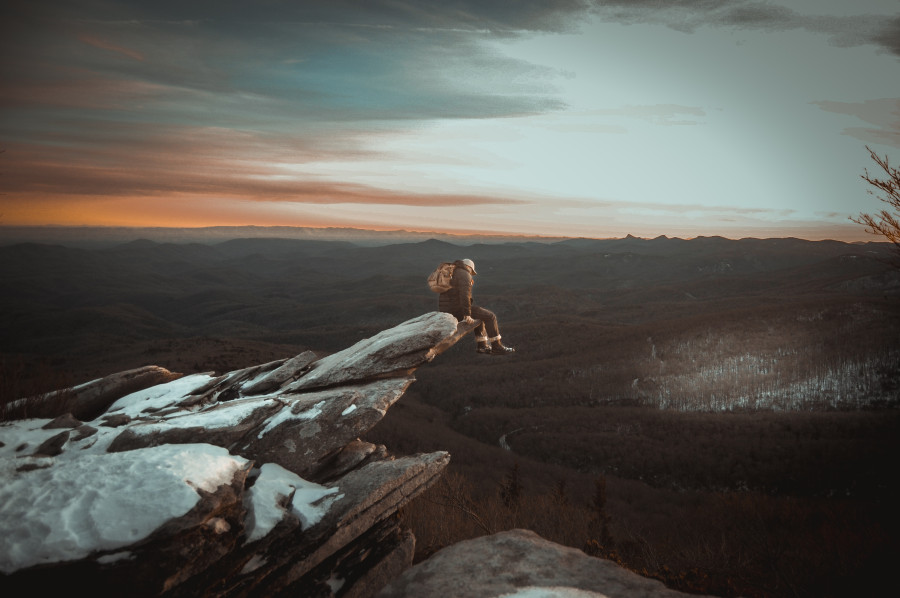 A scenic landscape of the blueridge parkway.