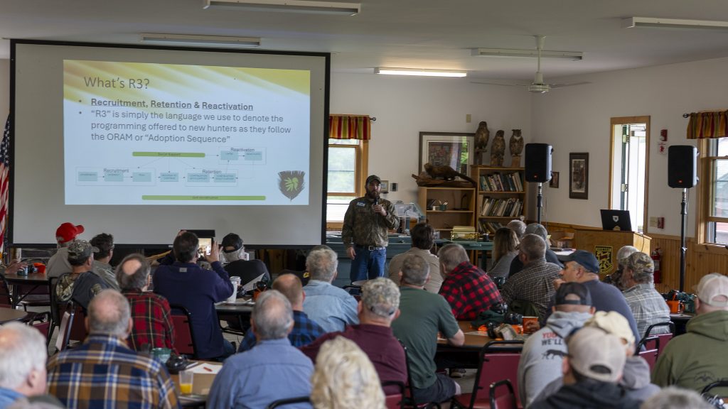 Warner presents about NWTF's R3 programs
