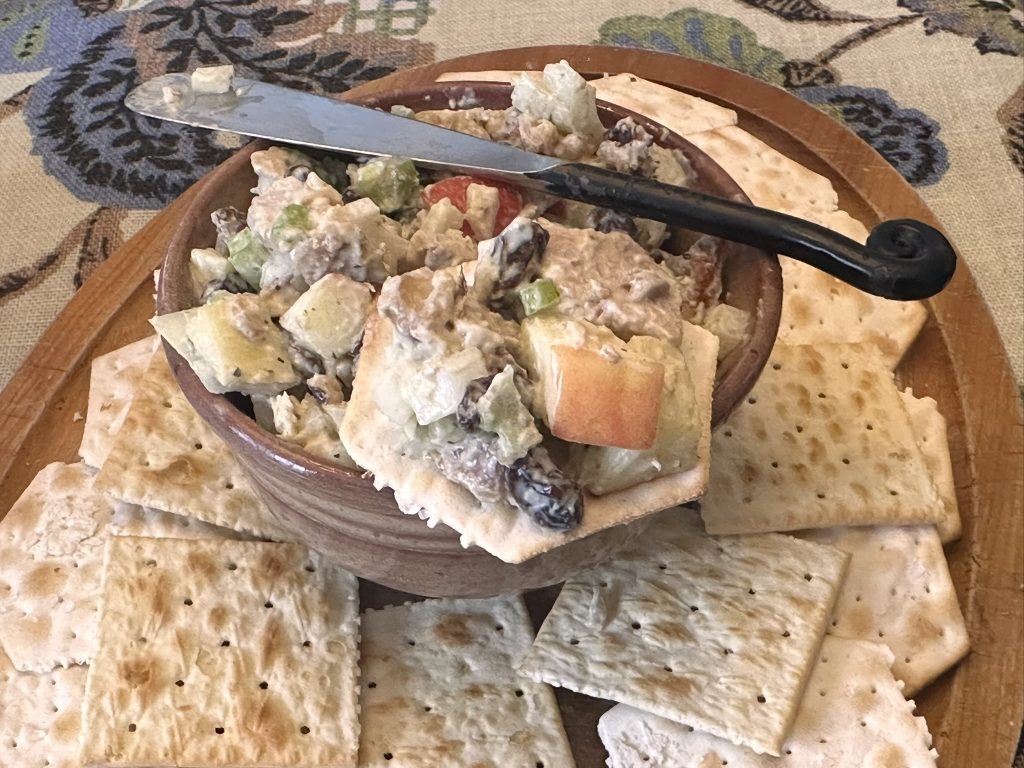 Wildturkey salad with apple and walnuts