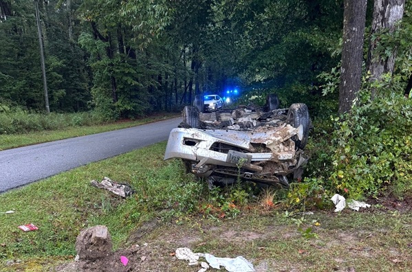 carsons car at the accident scene
